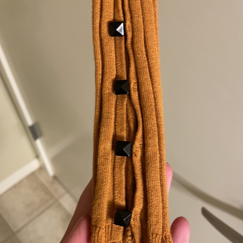 Topshop Fitted Ribbed Button Button Cuff Dark Mus… - image 3